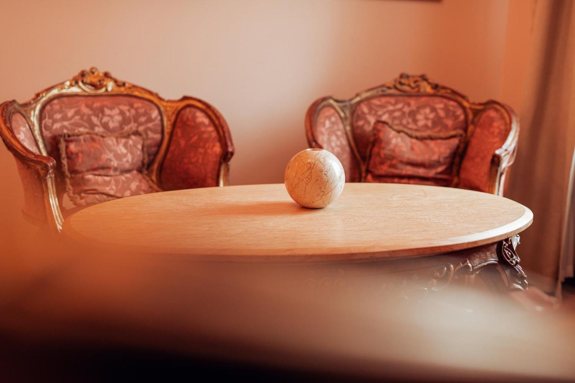 Hotel Ambasada Bolesławiec Boleslawiec  Bagian luar foto