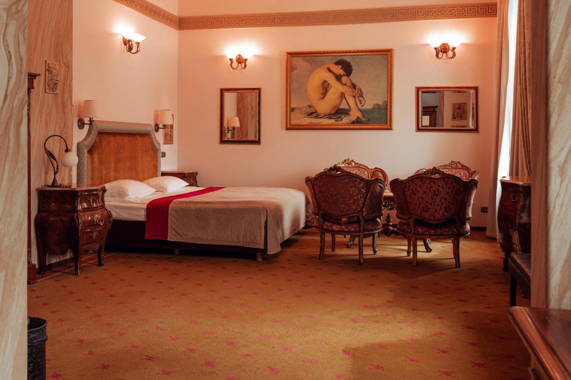 Hotel Ambasada Bolesławiec Boleslawiec  Bagian luar foto